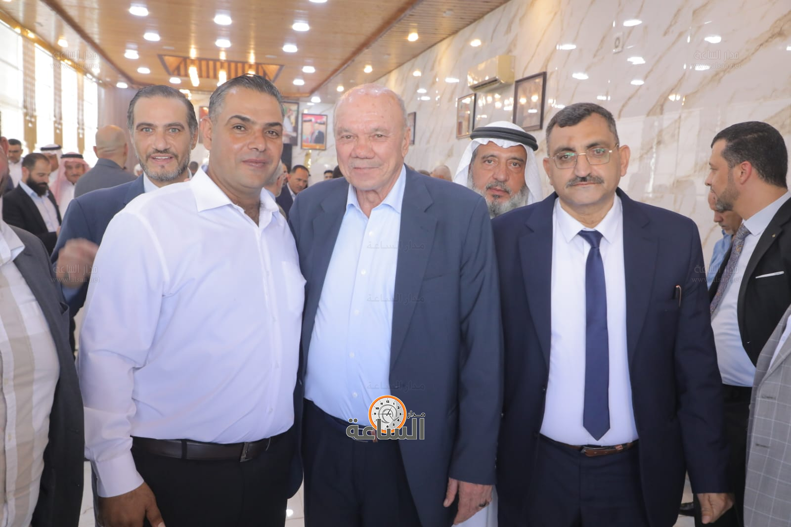 Madar Al-Saa Images 0.6881638337644861