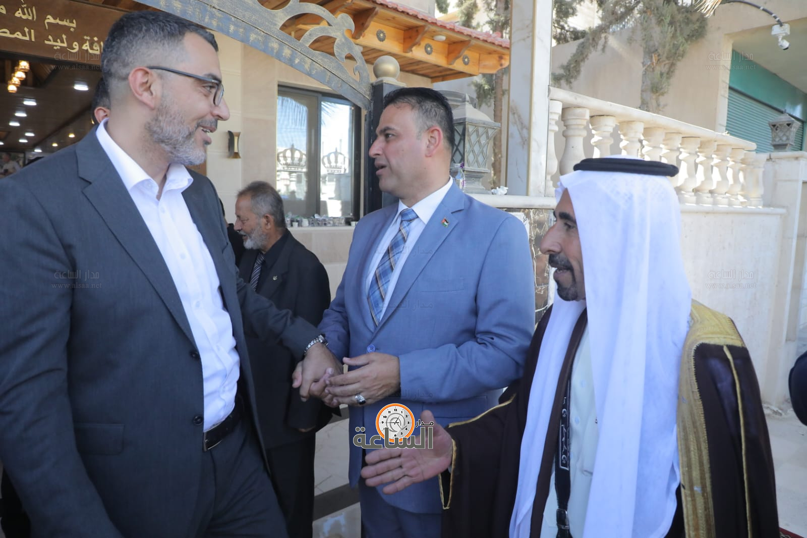 Madar Al-Saa Images 0.7291309626668739