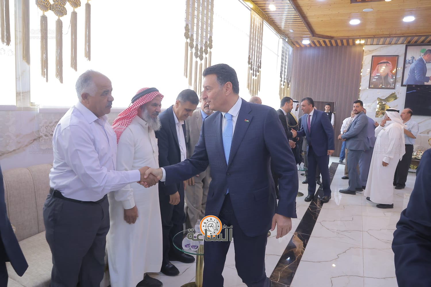 Madar Al-Saa Images 0.9492605787704582