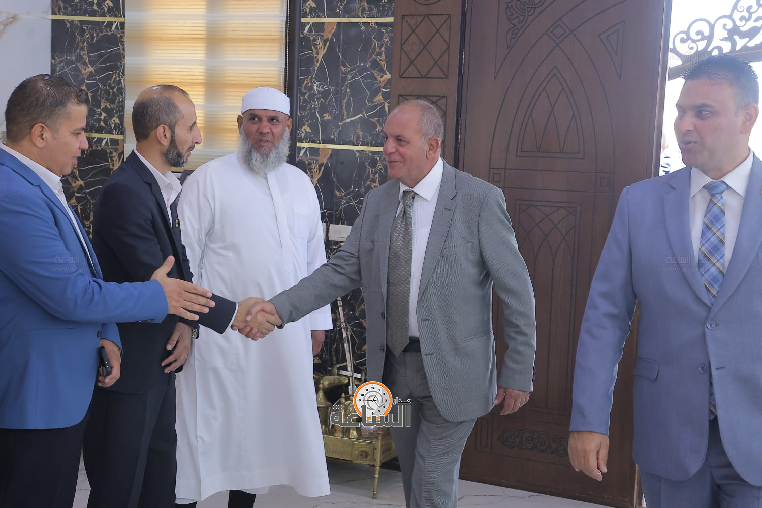 Madar Al-Saa Images 0.9484244998213646