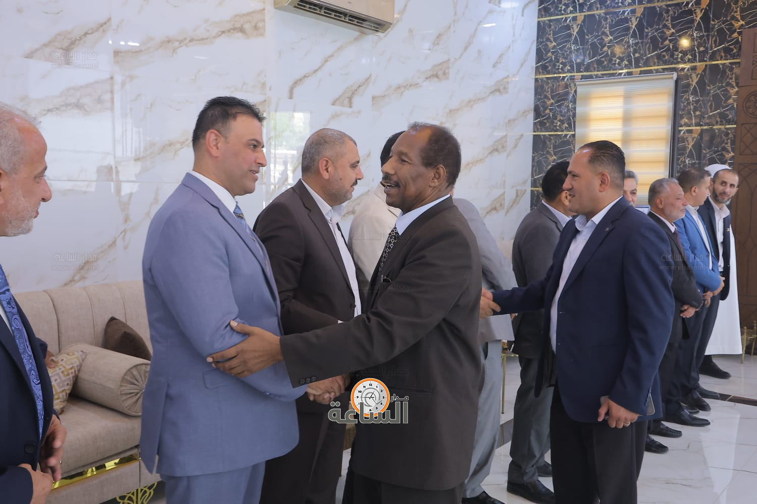 Madar Al-Saa Images 0.682454445022563