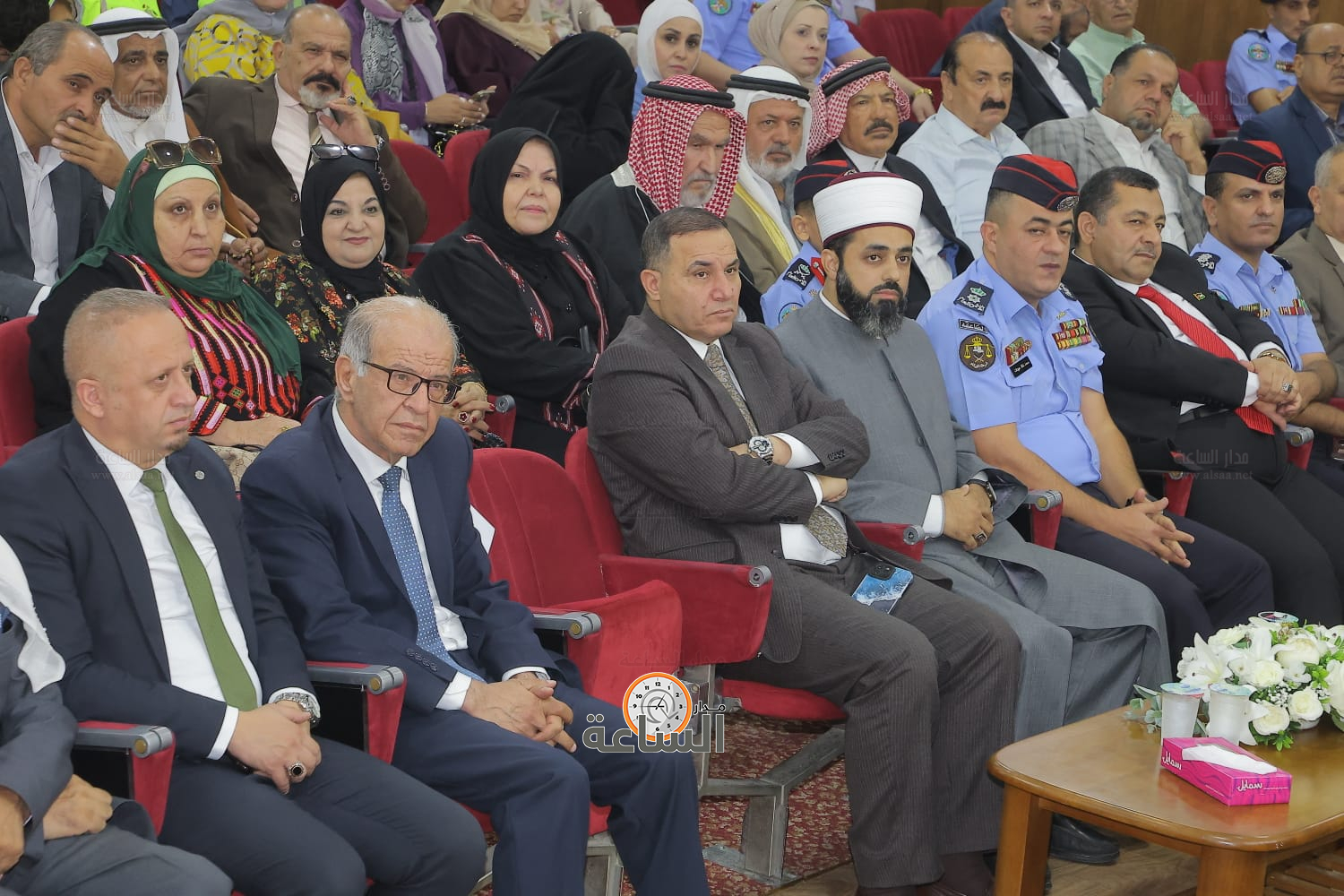 Madar Al-Saa Images 0.7865738309332477