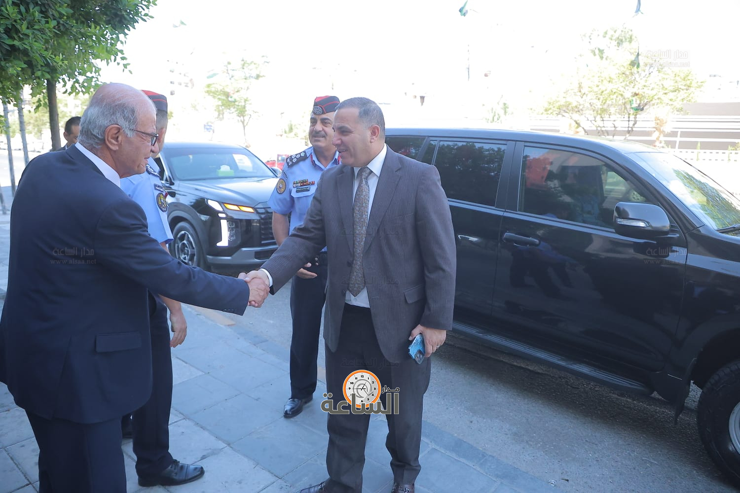 Madar Al-Saa Images 0.6080824293661488