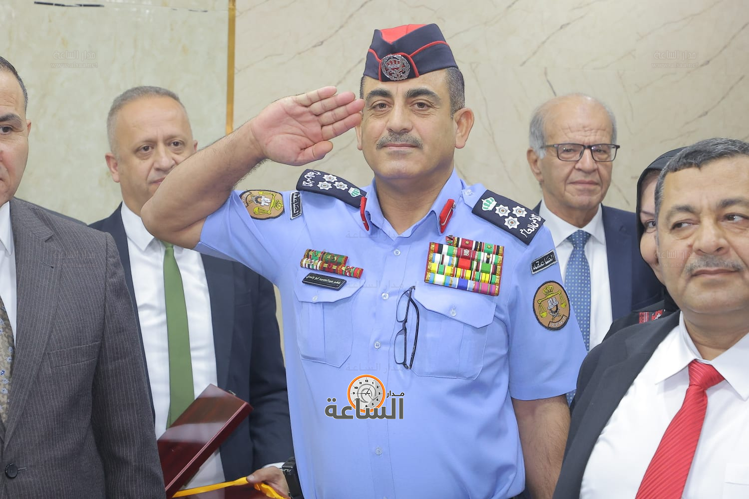 Madar Al-Saa Images 0.5659186877629687