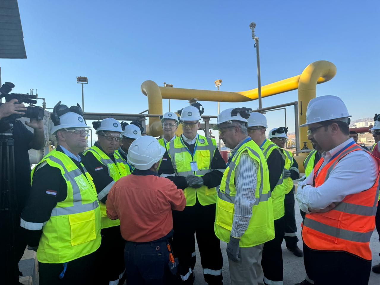 Madar Al-Saa Images 0.43350812584419973