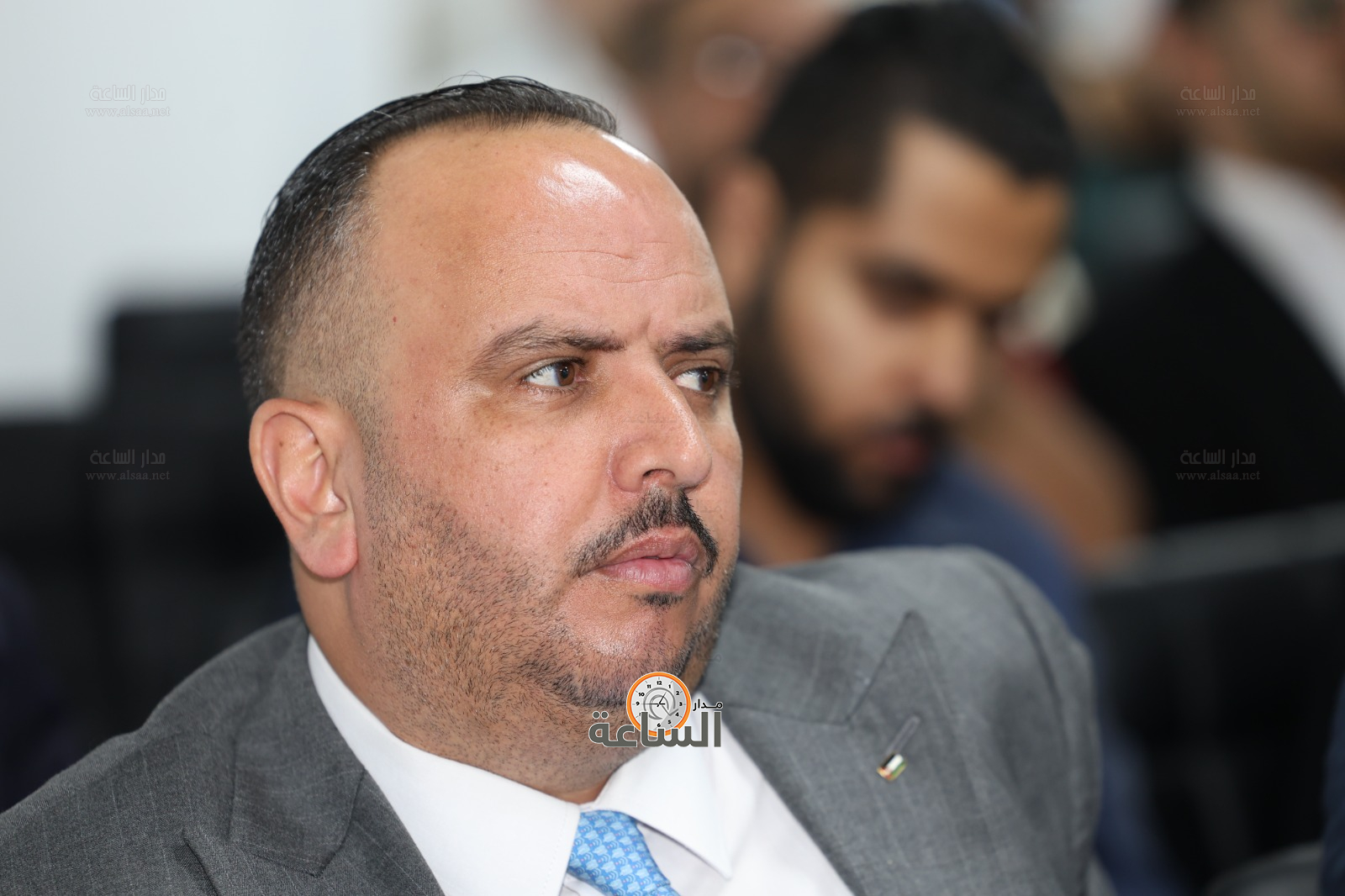 Madar Al-Saa Images 0.8712357365039931