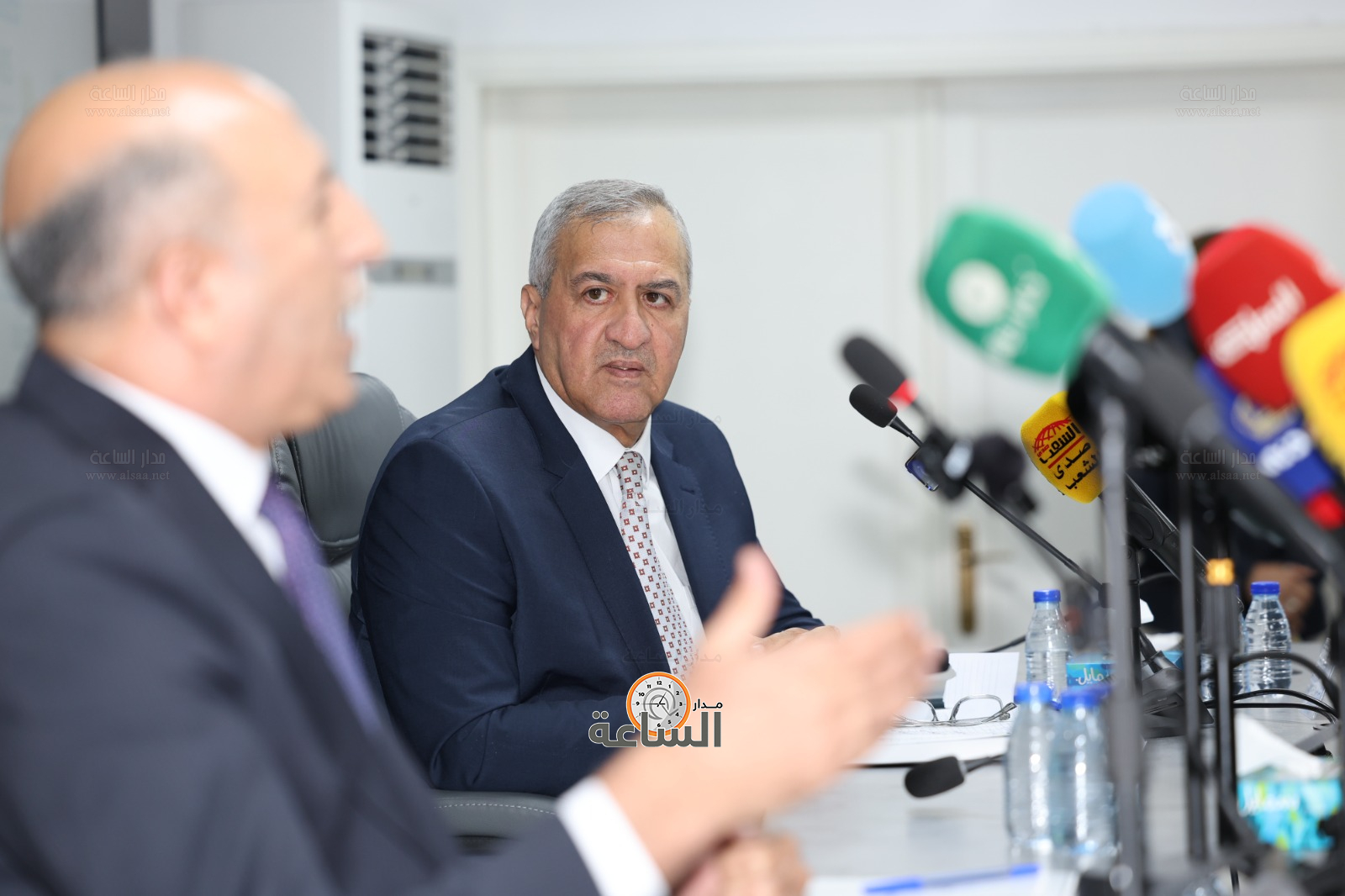 Madar Al-Saa Images 0.7177939377596388