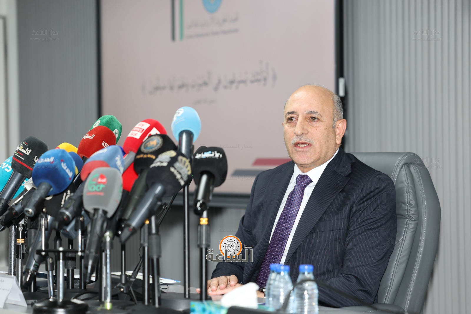 Madar Al-Saa Images 0.02691311170801658