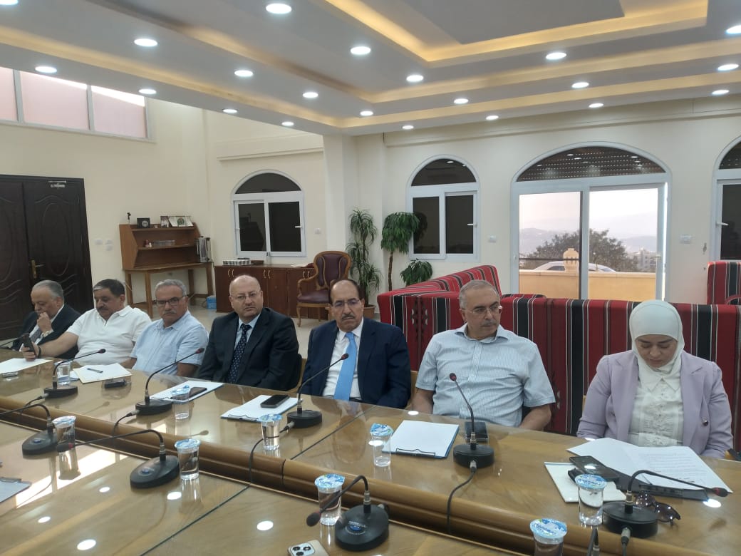 Madar Al-Saa Images 0.7221815917561161