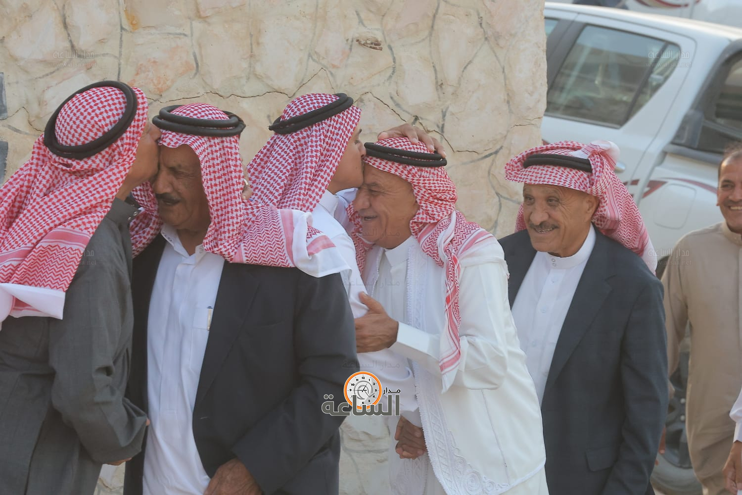 Madar Al-Saa Images 0.480535291563315