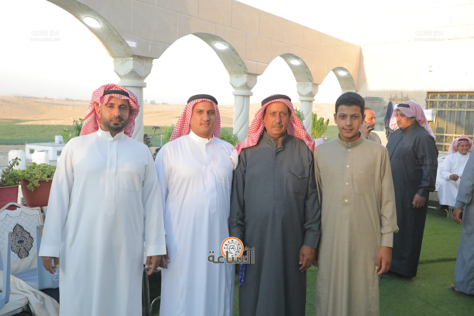 Madar Al-Saa Images 0.998598183636075