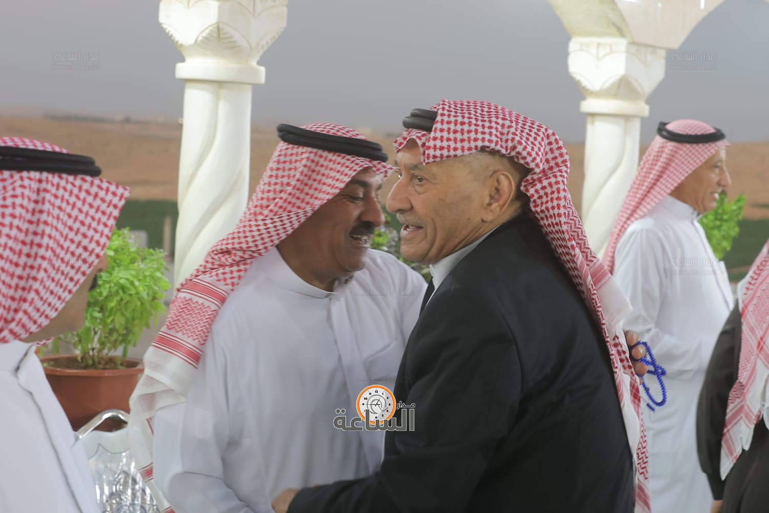 Madar Al-Saa Images 0.01932253771935344