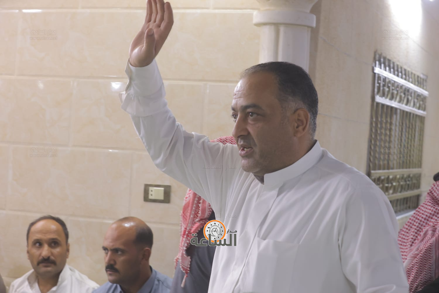 Madar Al-Saa Images 0.49128268789916774