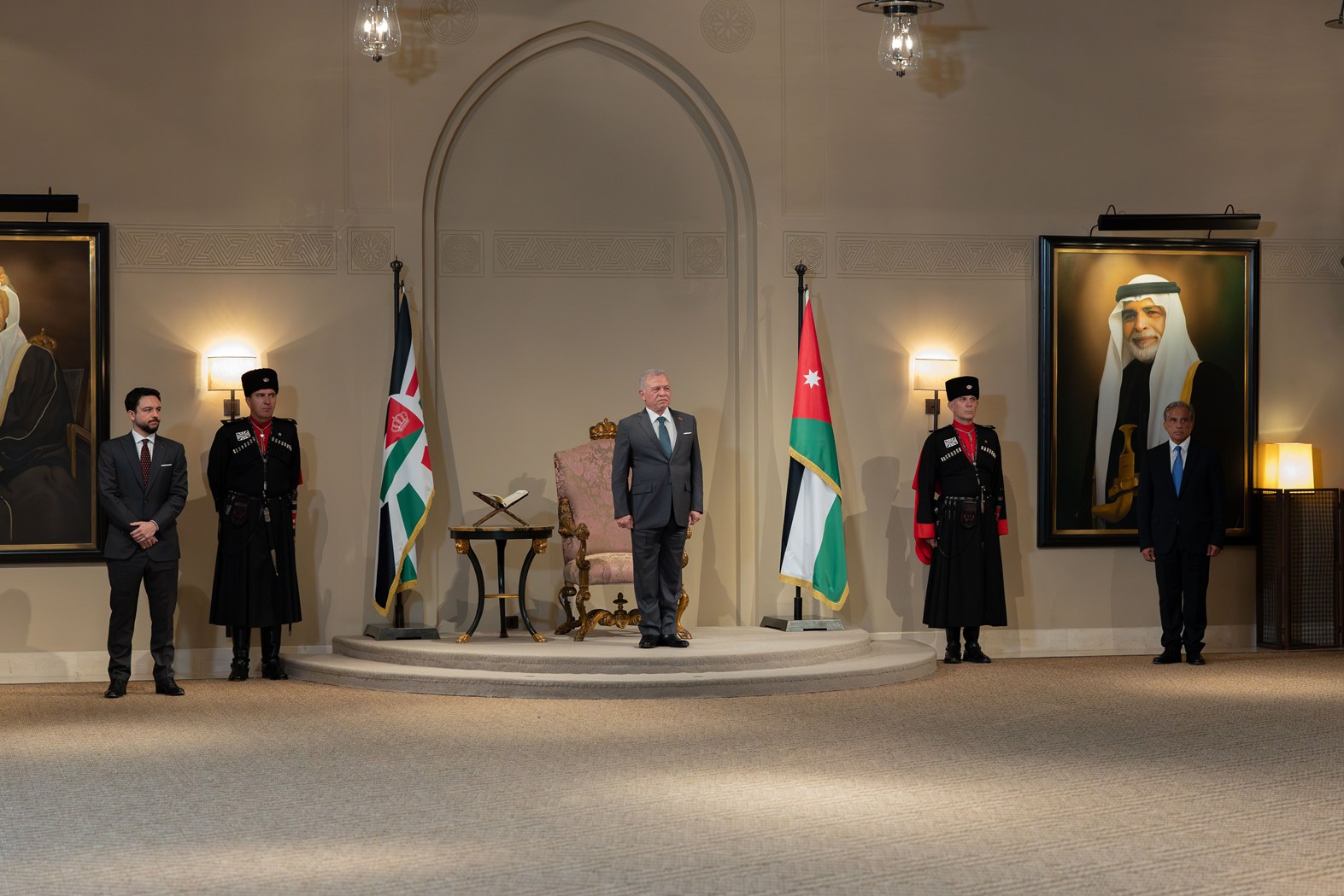 Madar Al-Saa Images 0.7554942753225458