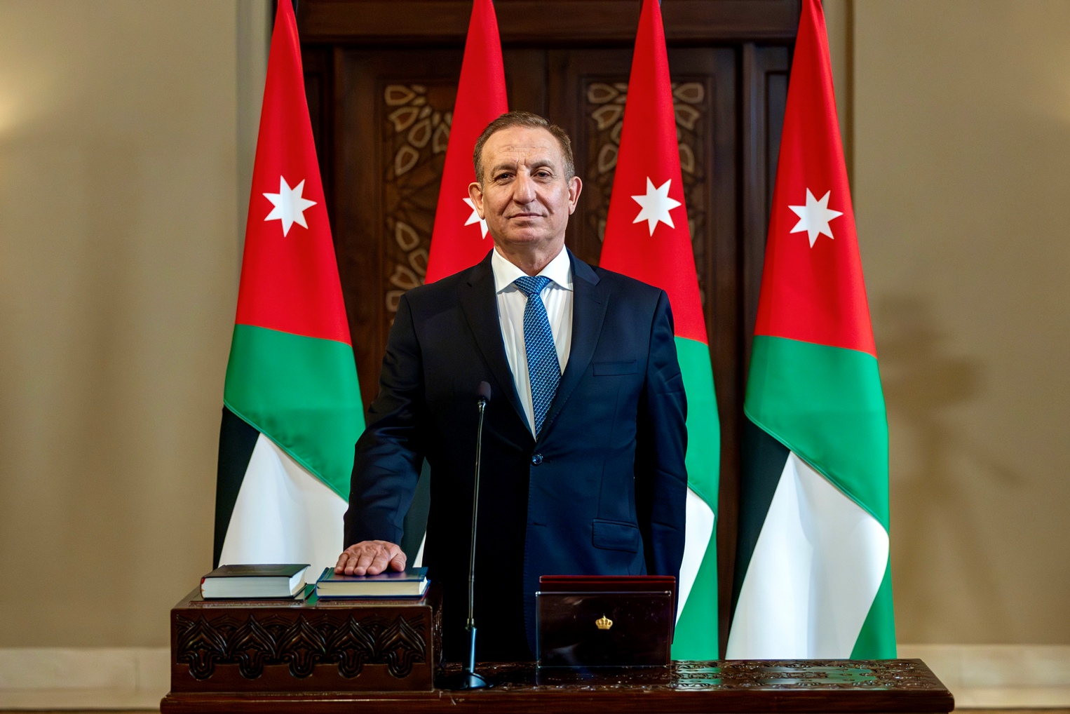 Madar Al-Saa Images 0.9396522740109735