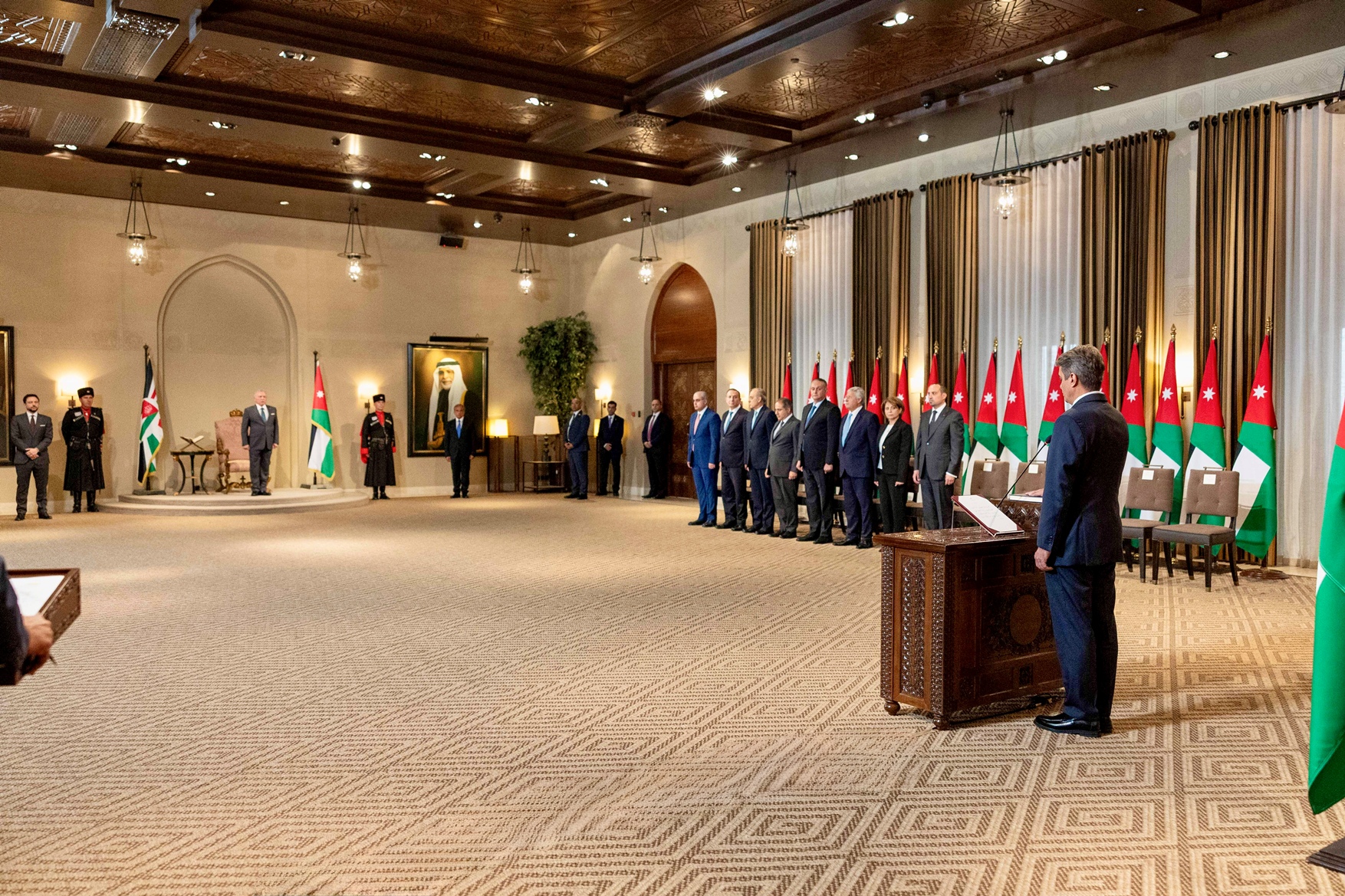 Madar Al-Saa Images 0.12517181920256315