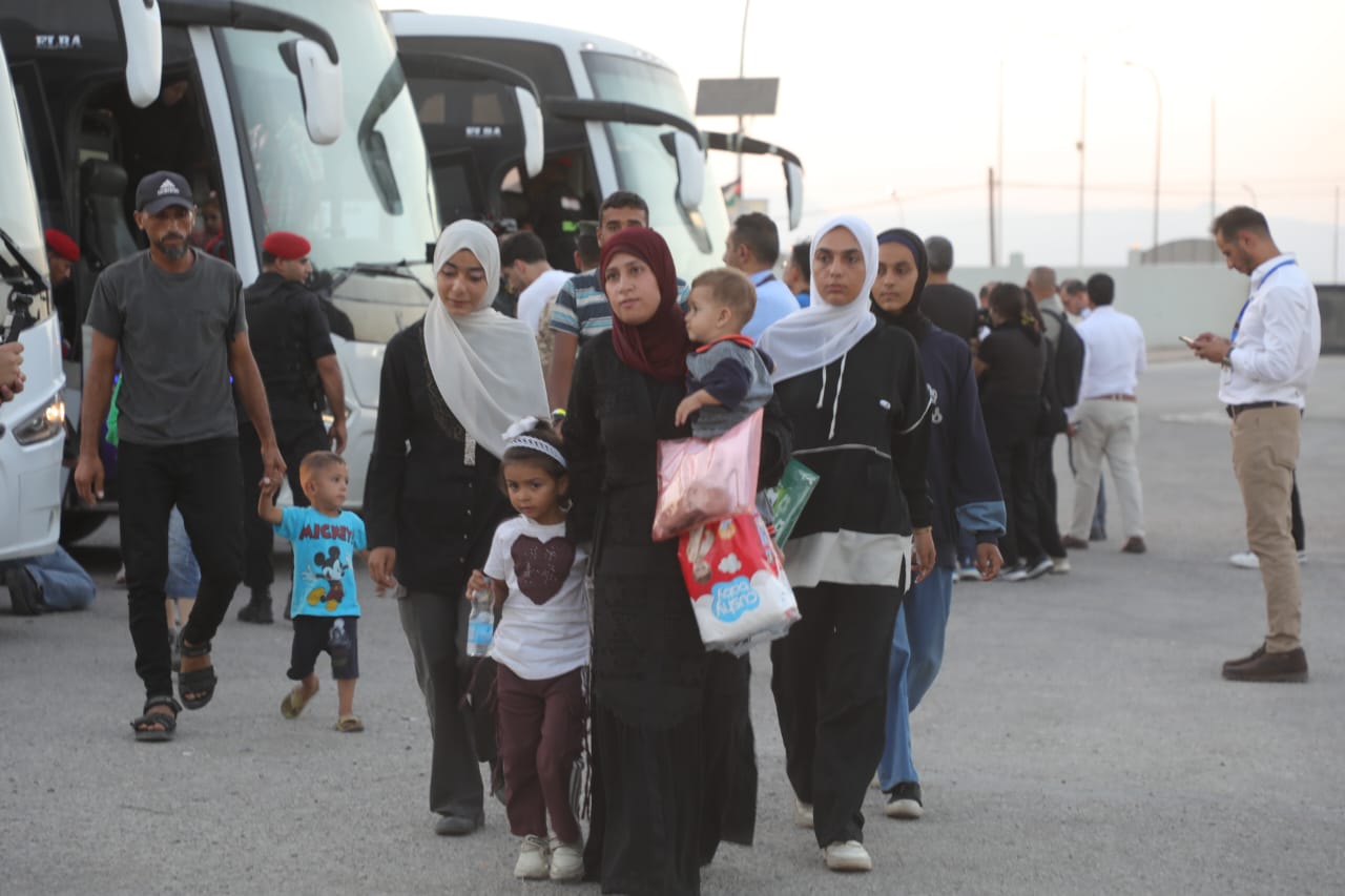 Madar Al-Saa Images 0.06870725595363913