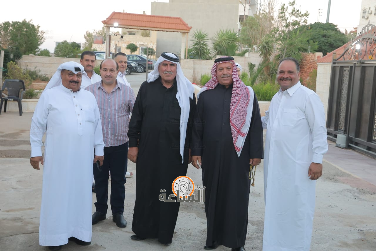 Madar Al-Saa Images 0.9249547332767