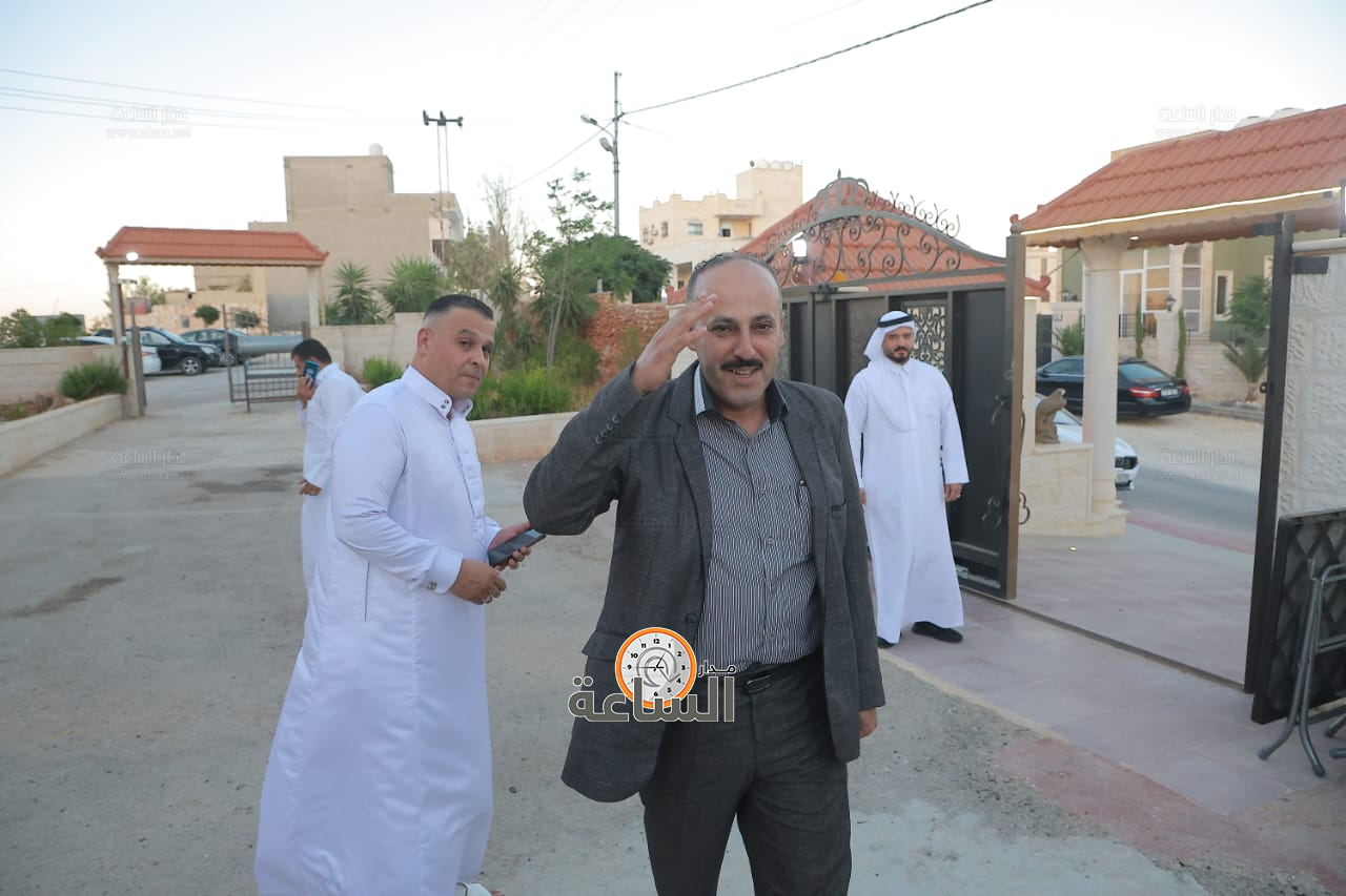 Madar Al-Saa Images 0.6780755817187988