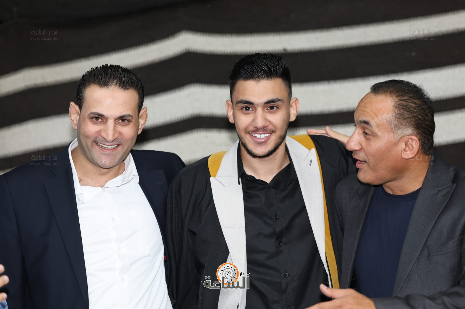 Madar Al-Saa Images 0.18237454466306002