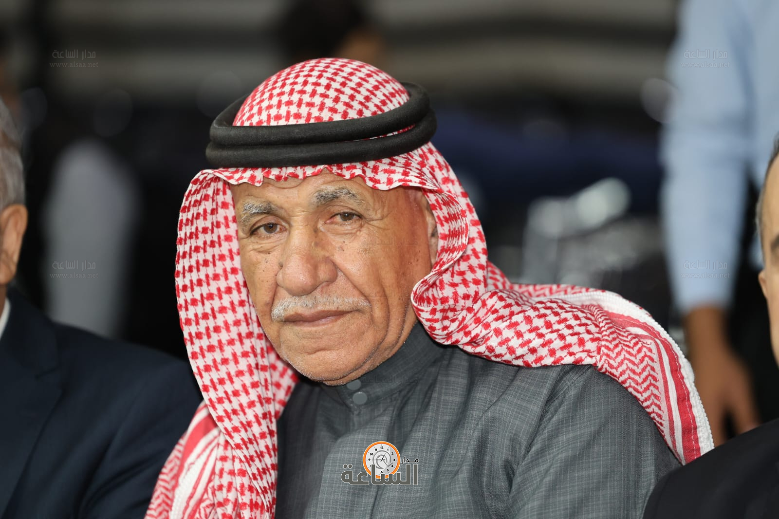 Madar Al-Saa Images 0.2574959633059636