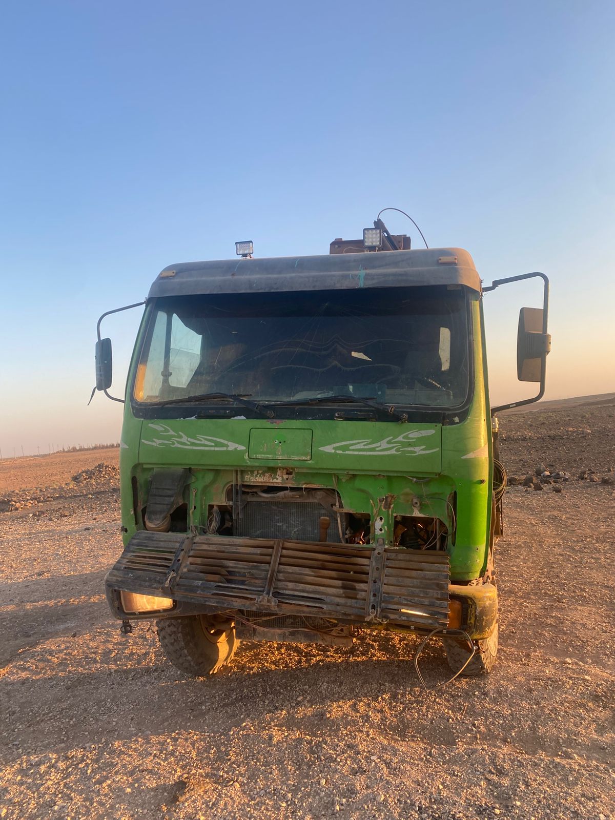 Madar Al-Saa Images 0.533641703098444