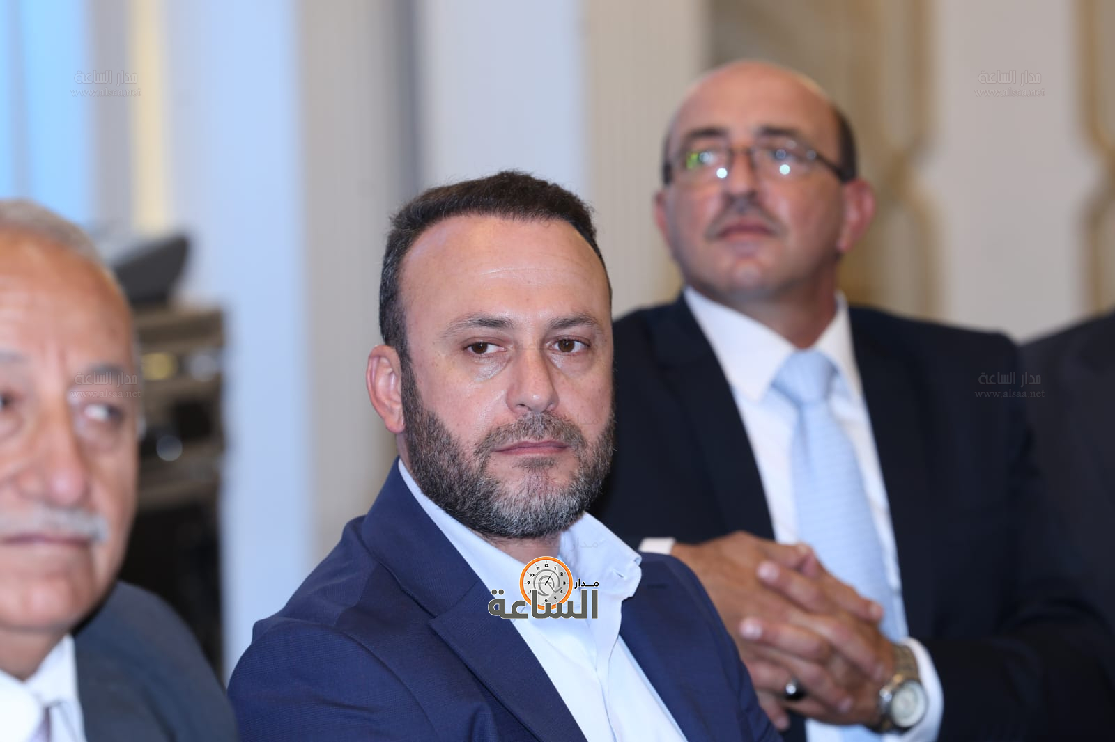 Madar Al-Saa Images 0.9865417619323196