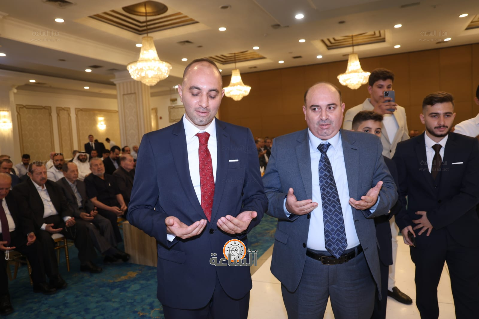 Madar Al-Saa Images 0.8777162935243761