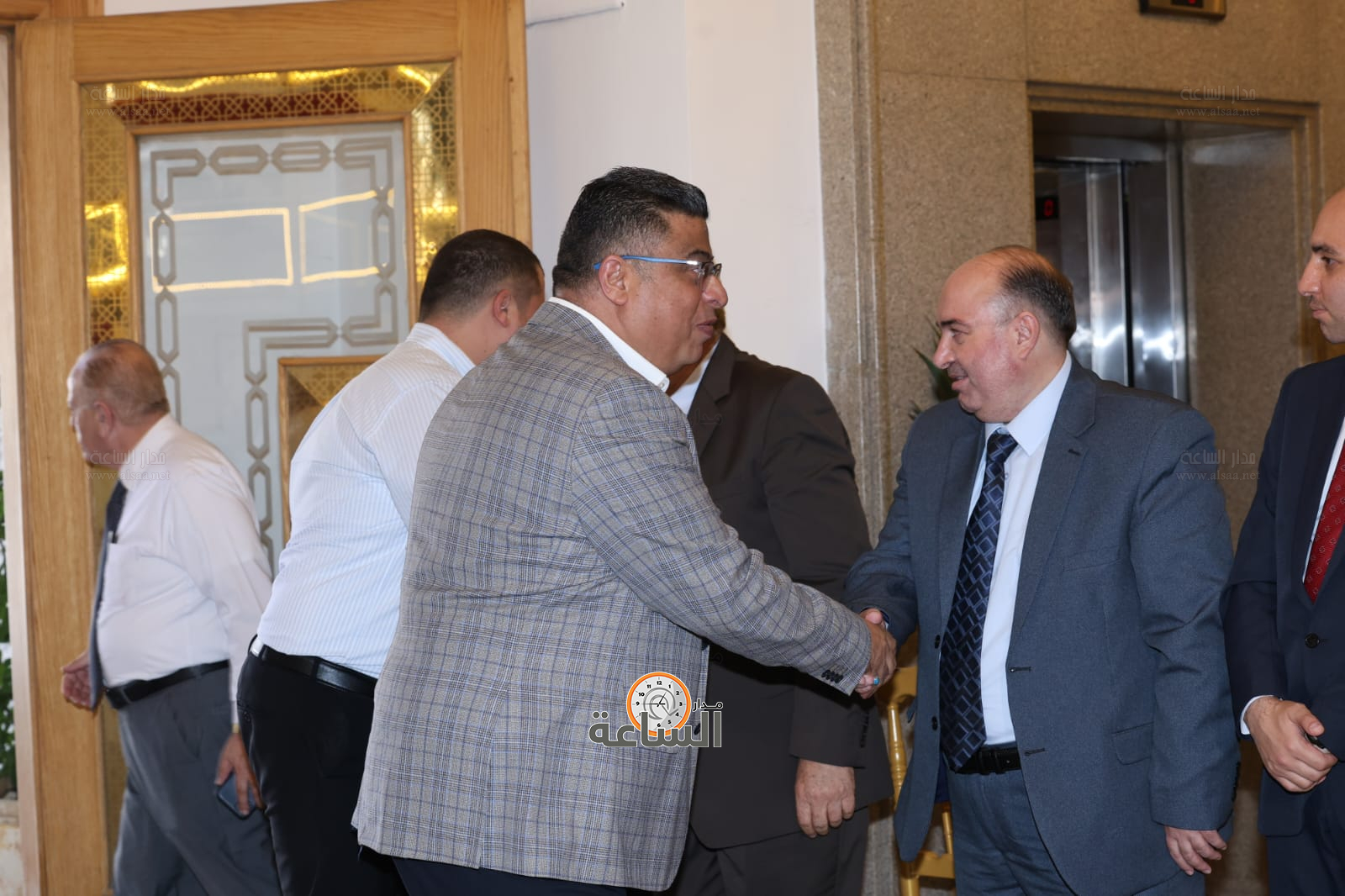 Madar Al-Saa Images 0.7888584848459479