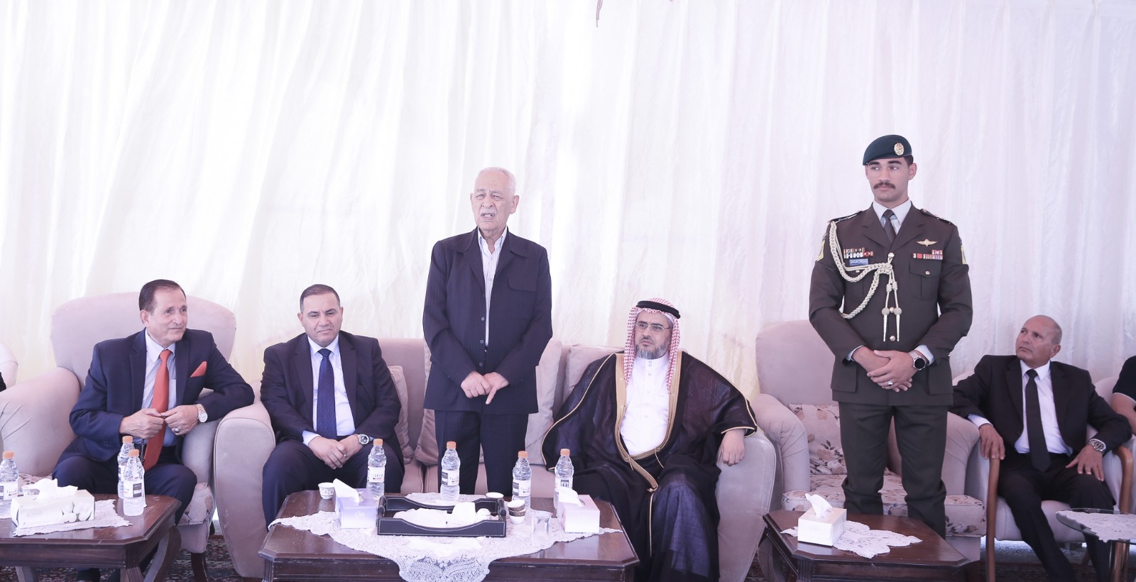 Madar Al-Saa Images 0.29881881933010357