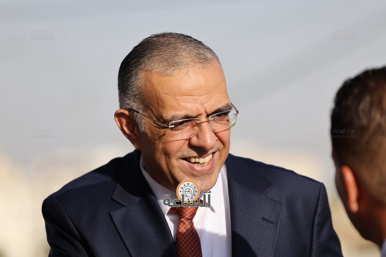 Madar Al-Saa Images 0.8945884621122133