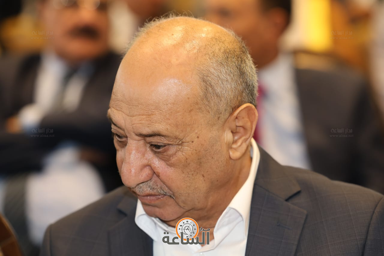 Madar Al-Saa Images 0.885163260592402