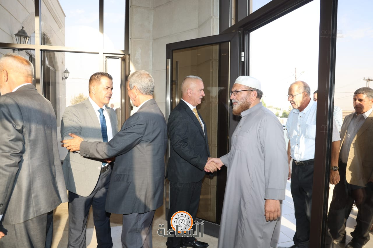 Madar Al-Saa Images 0.2529185555325939