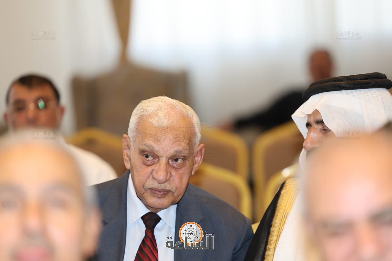 Madar Al-Saa Images 0.9224197212167214