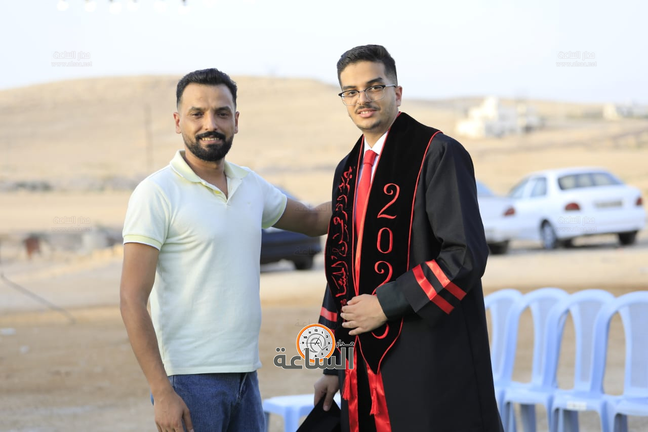 Madar Al-Saa Images 0.12486088986903576