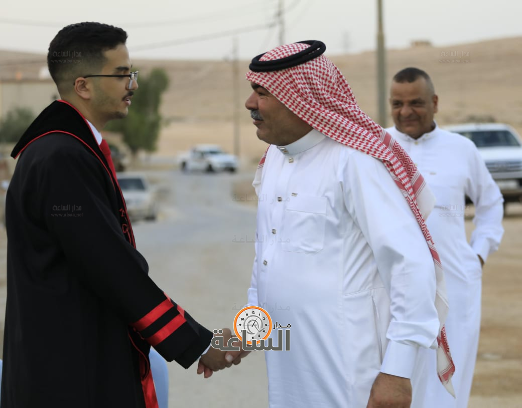 Madar Al-Saa Images 0.9831102707358603