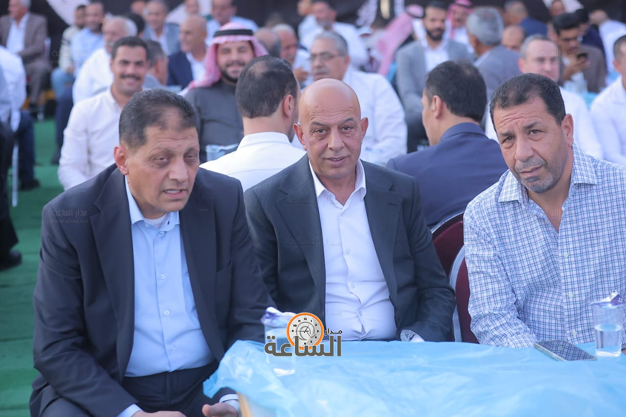 Madar Al-Saa Images 0.3389506795648266