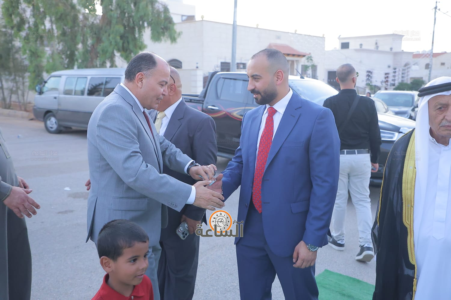 Madar Al-Saa Images 0.978215678836968