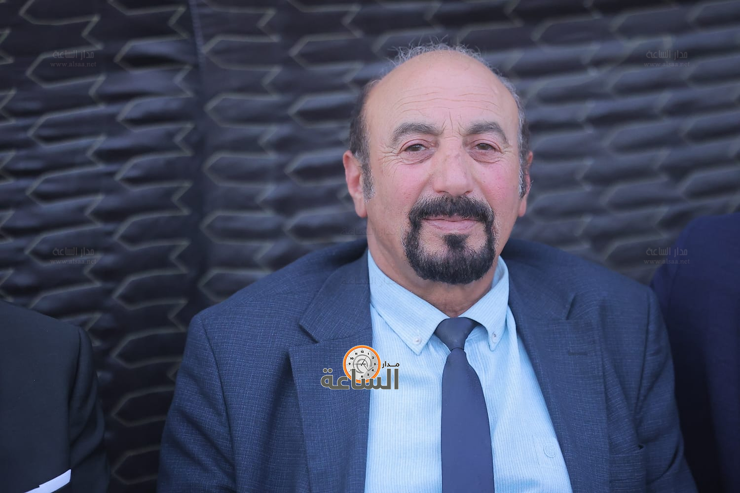 Madar Al-Saa Images 0.37095981095787345