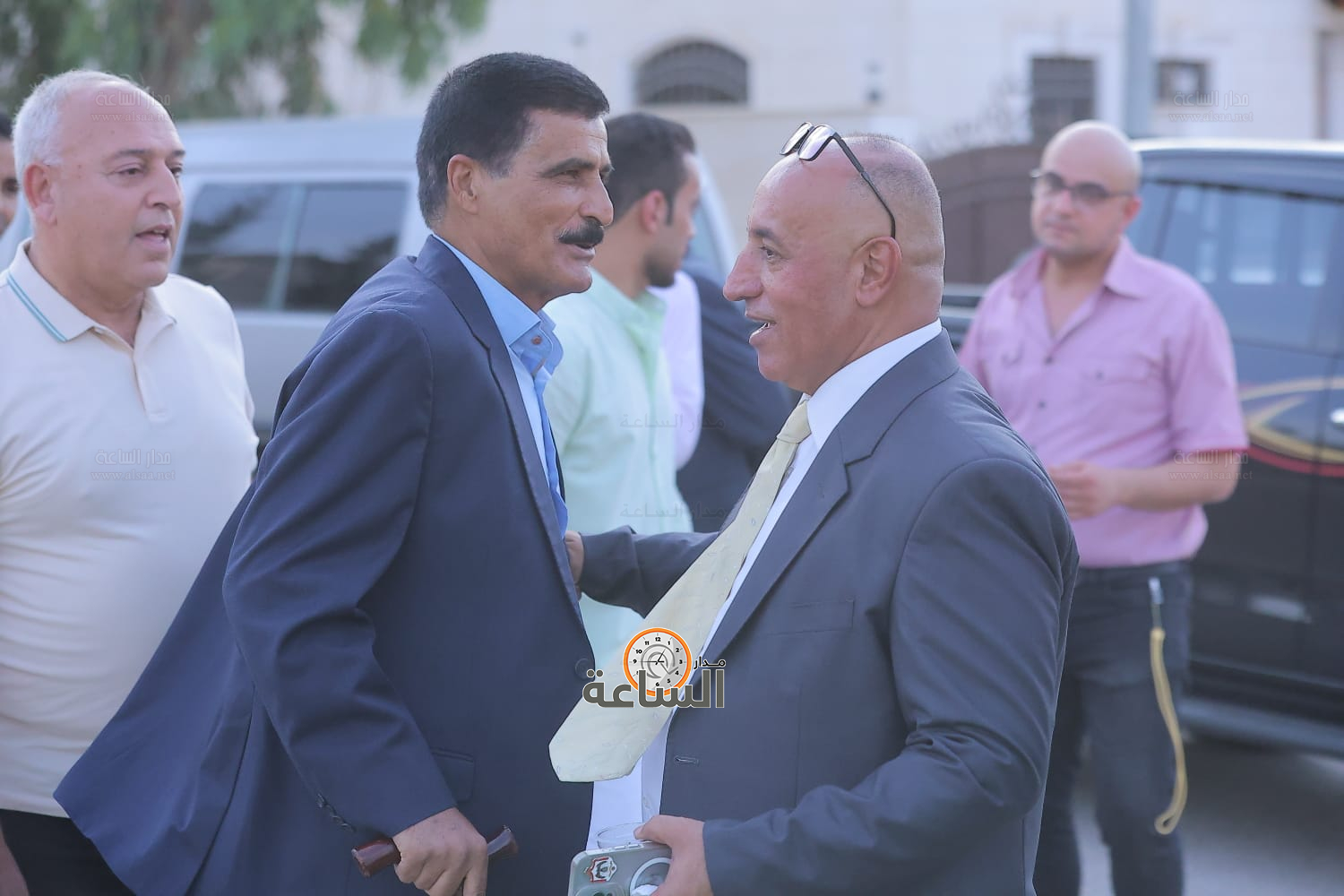 Madar Al-Saa Images 0.6654872235758887