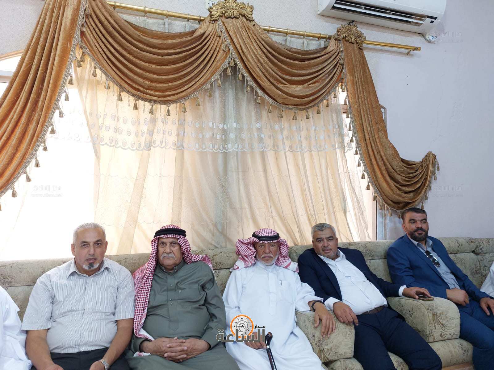 Madar Al-Saa Images 0.9365505967302021