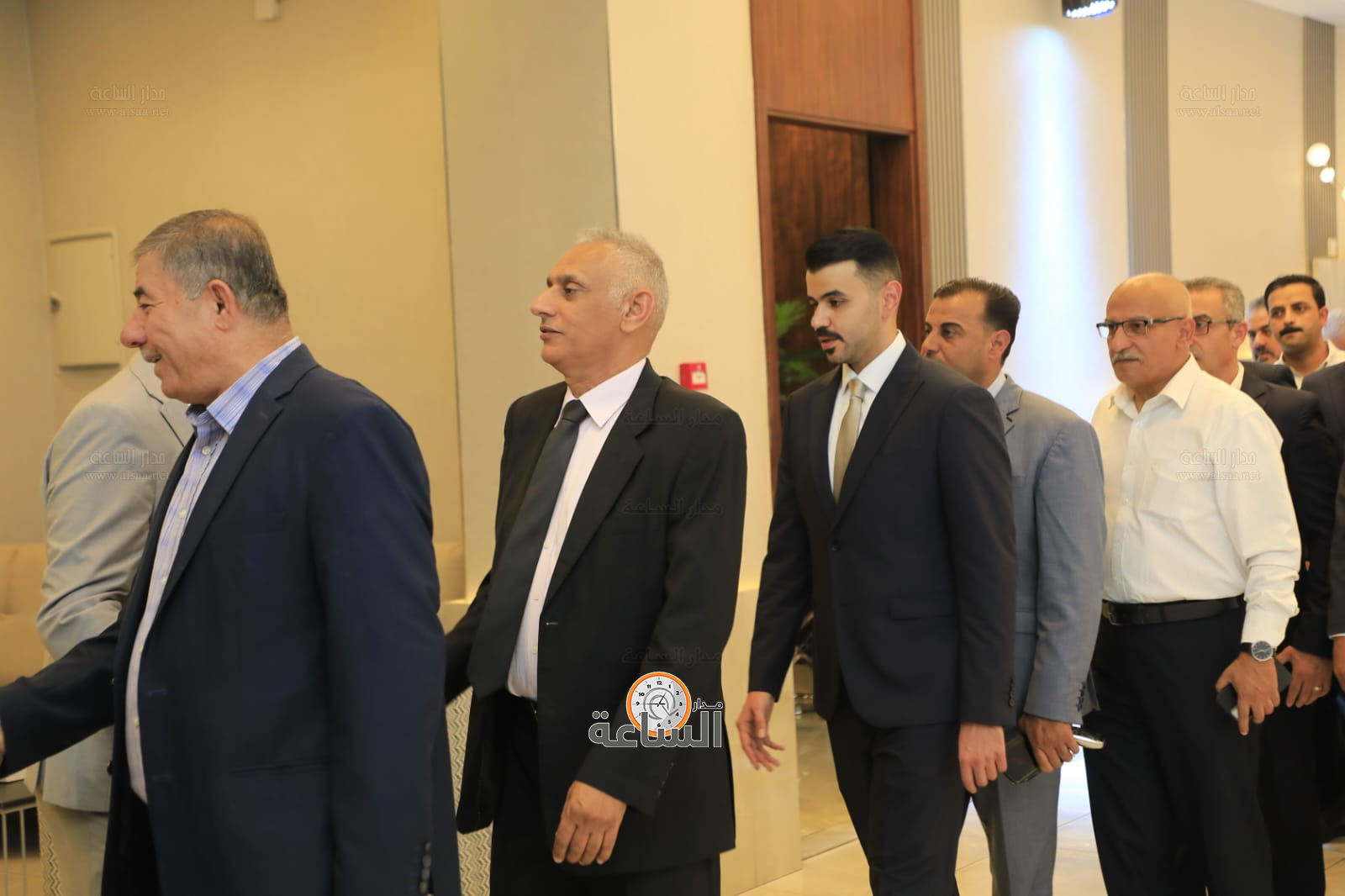 Madar Al-Saa Images 0.7332108141556865