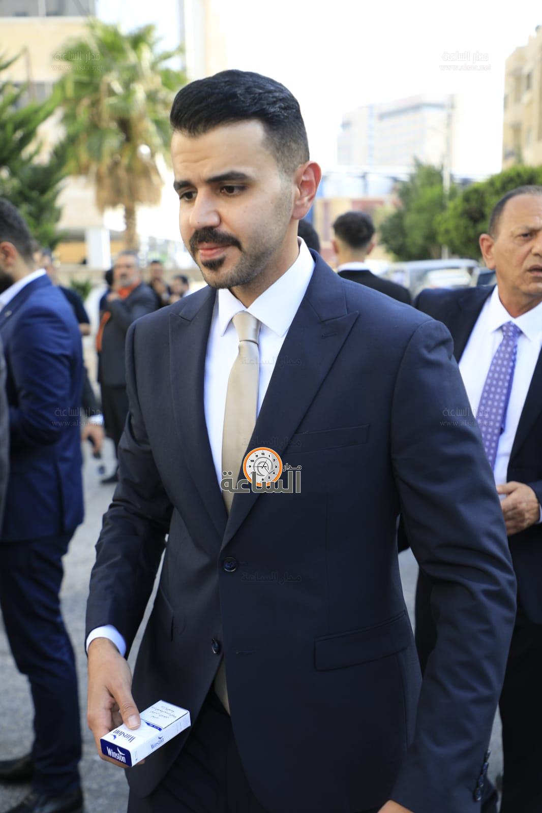 Madar Al-Saa Images 0.7543918360959688