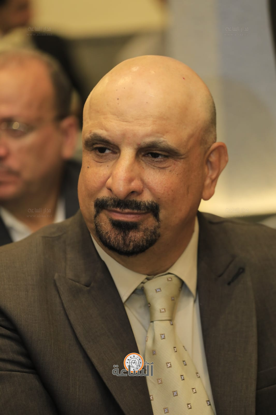 Madar Al-Saa Images 0.98411114977587