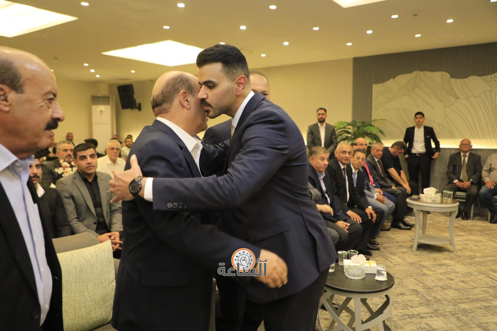 Madar Al-Saa Images 0.8670445521625239