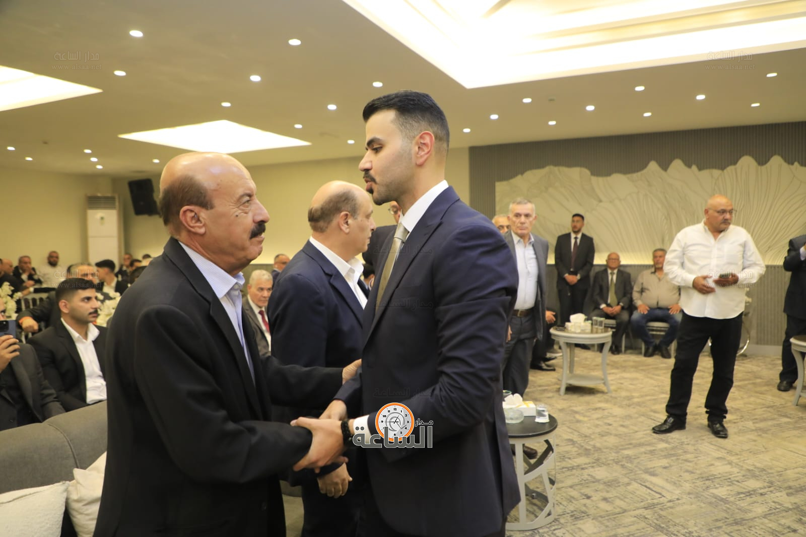 Madar Al-Saa Images 0.0932709652538265