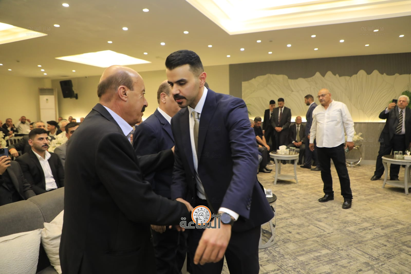 Madar Al-Saa Images 0.06250750492852775