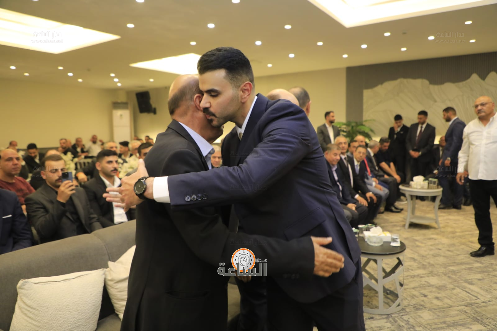 Madar Al-Saa Images 0.13265306813781685