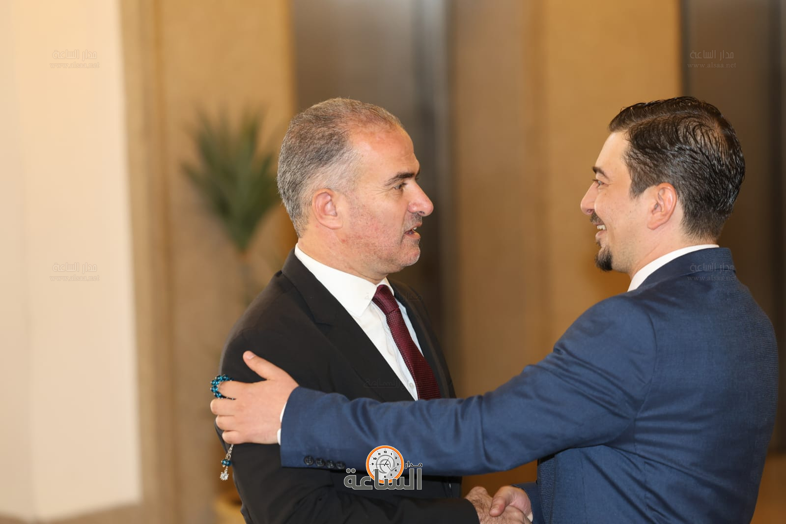 Madar Al-Saa Images 0.1739623351528653