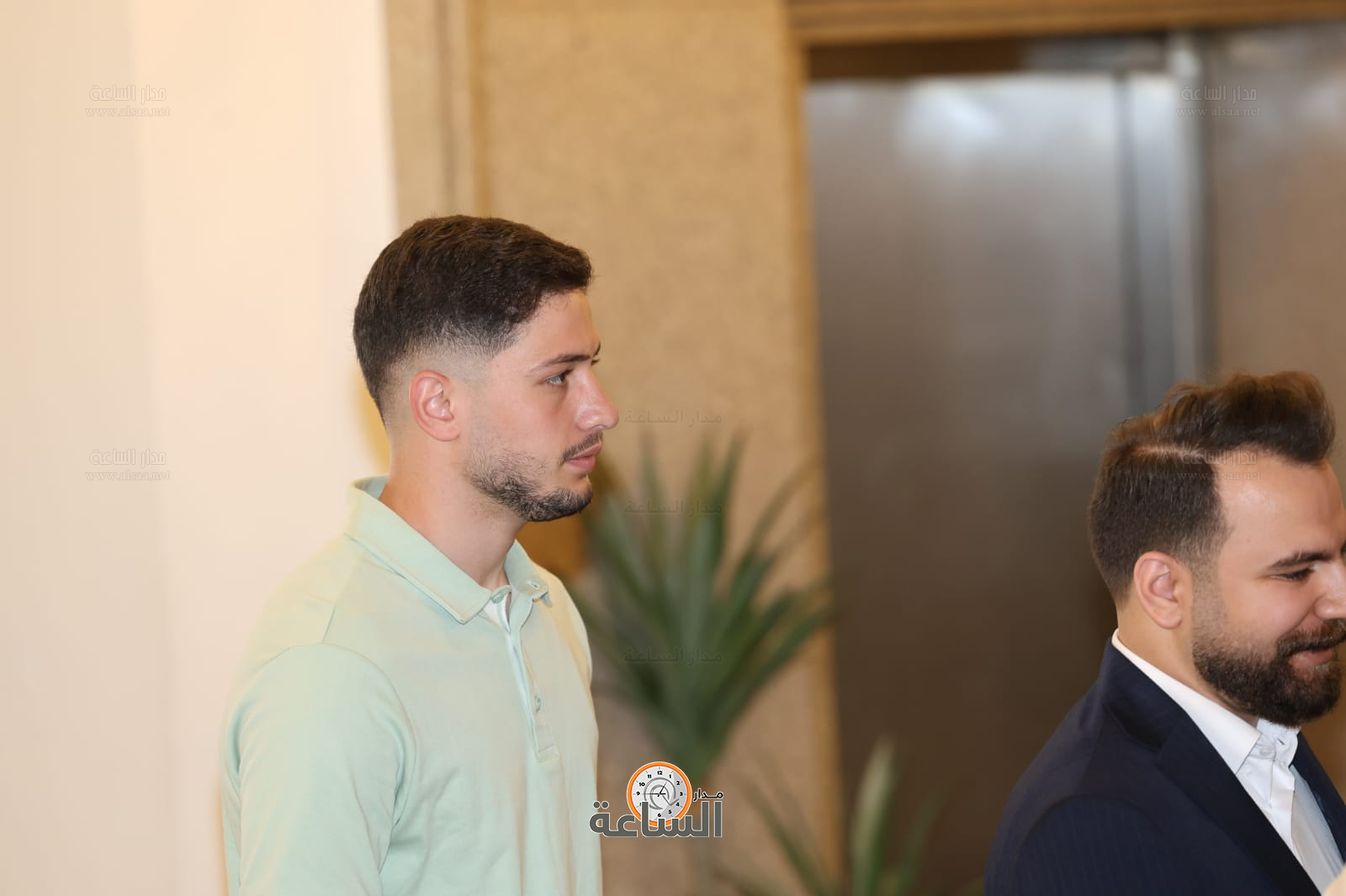 Madar Al-Saa Images 0.5378807609549963